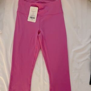 *Brand new* Fabletics “ultra cool” Capri leggings